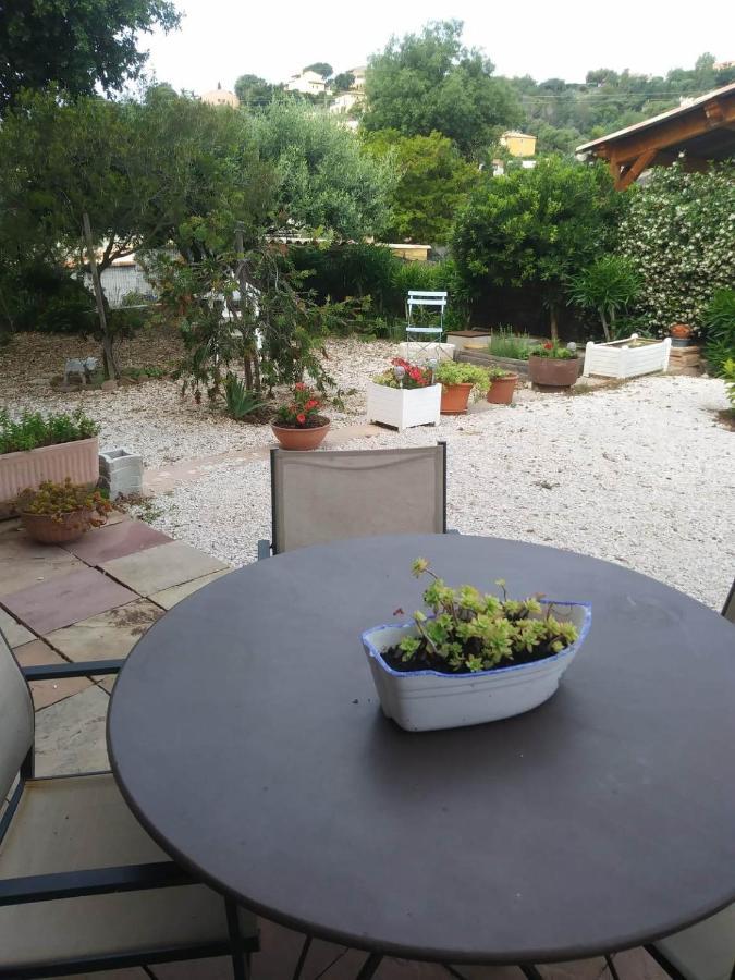Magniolia Villa Le Lavandou Bagian luar foto